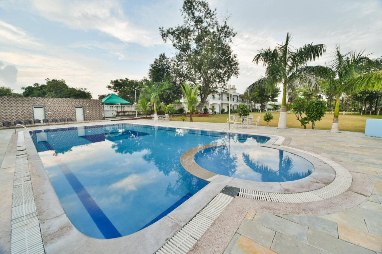 Palette - The Elegance Resort Chittorgarh Luaran gambar