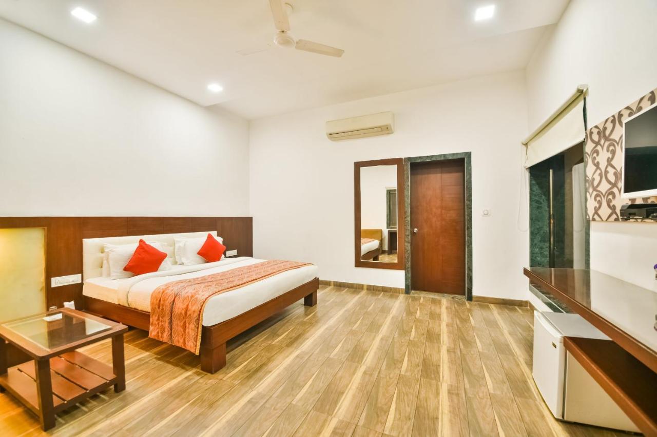 Palette - The Elegance Resort Chittorgarh Luaran gambar