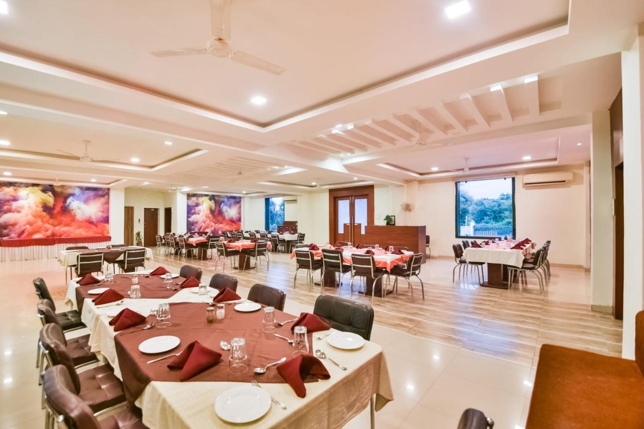 Palette - The Elegance Resort Chittorgarh Luaran gambar