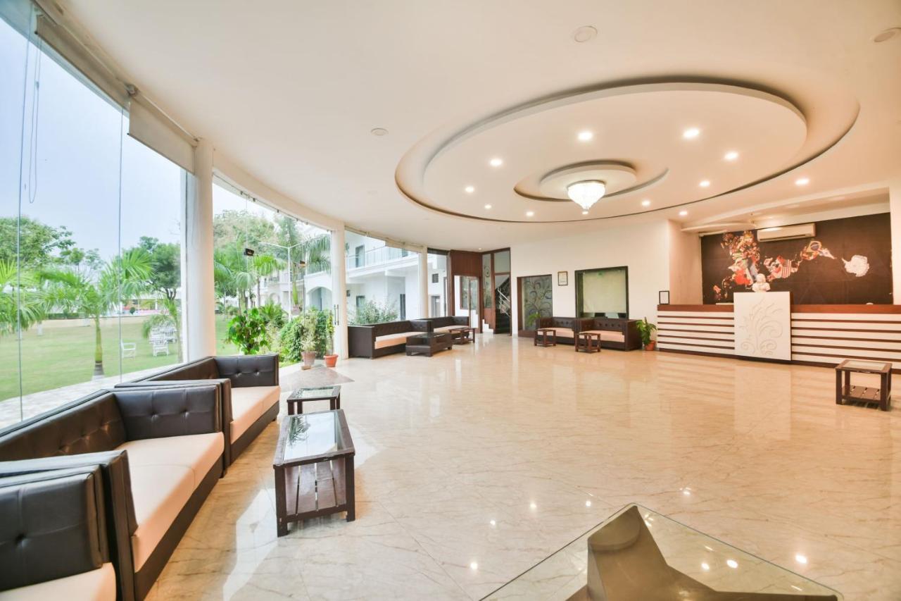 Palette - The Elegance Resort Chittorgarh Luaran gambar